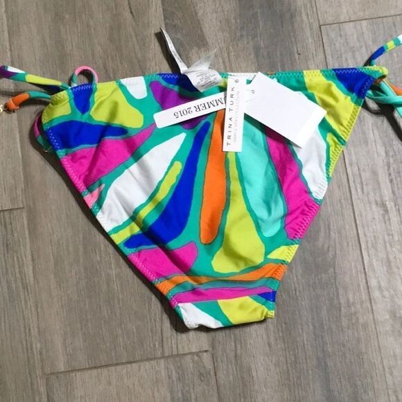 Trina Turk reversible bikini bottoms. NWT - Picture 3 of 5